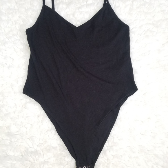 H & M black basic bodysuit . Size M - Picture 2 of 14